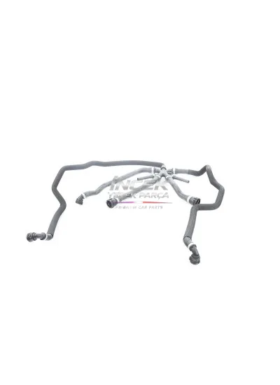 BMW F10 M5 S63 Ahtapot Radyatör Su Hortumu 17122284288